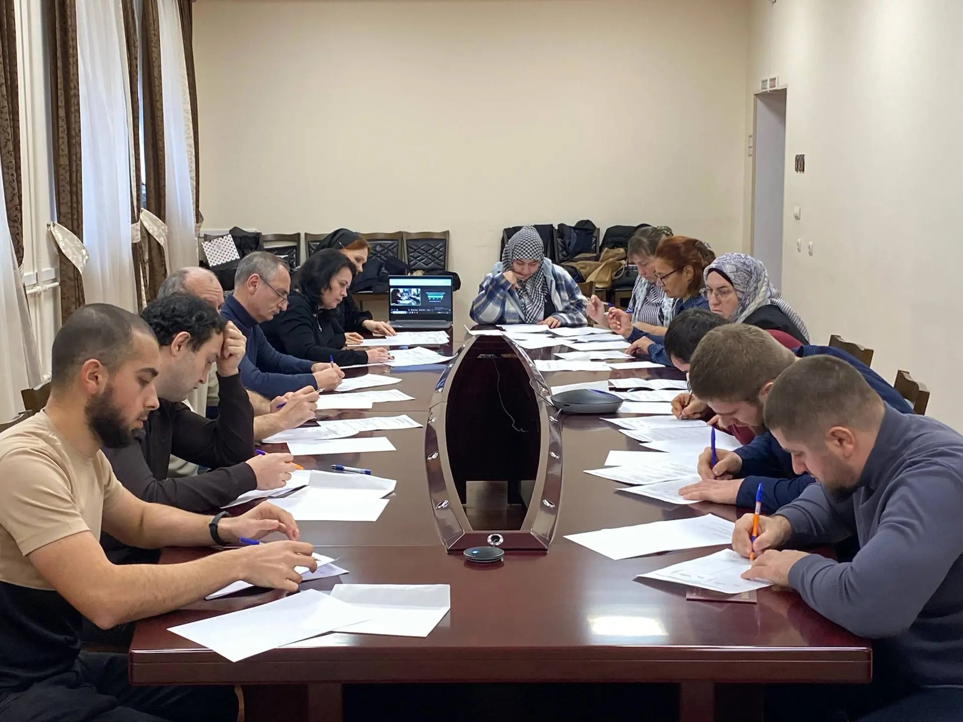 В Минтуризме РД прошла очередная аттестация экскурсоводов