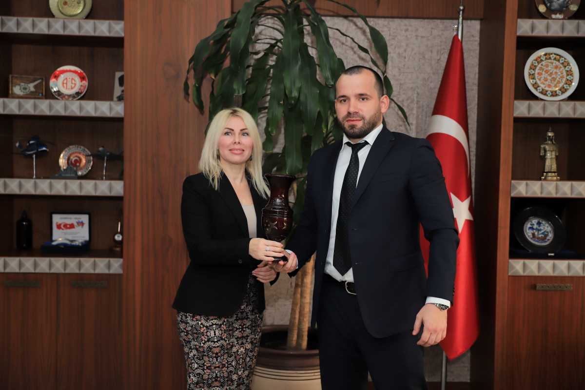 Эмин Мерданов встретился с ректором Средиземноморского университета в Анталье