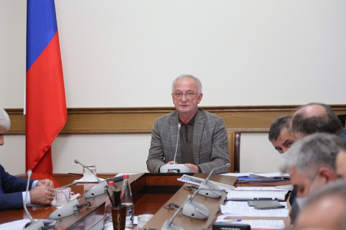 Правительство окажет поддержку в реализации крупных инвестпроектов в Сулейман-Стальском районе