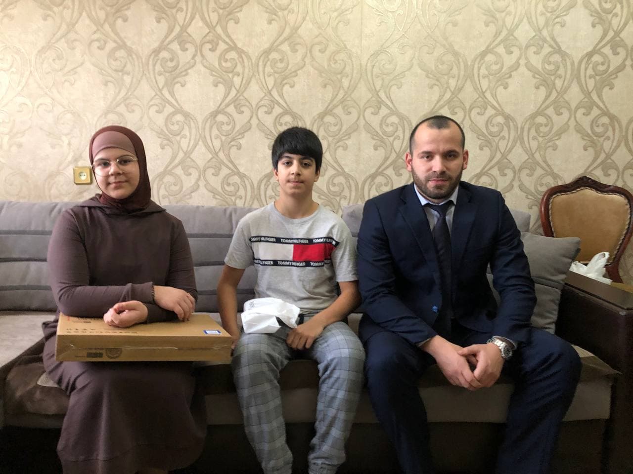 Эмин Мерданов поддержал Всероссийскую акцию «Елка желаний»