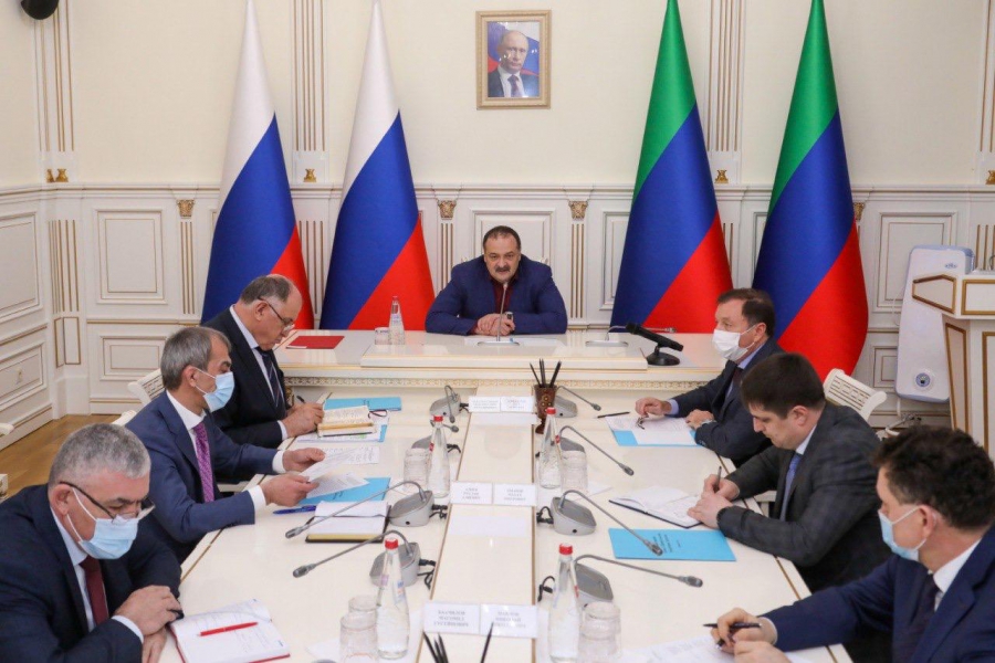 В Дагестане будет создан оперштаб по повышению устойчивого развития экономики