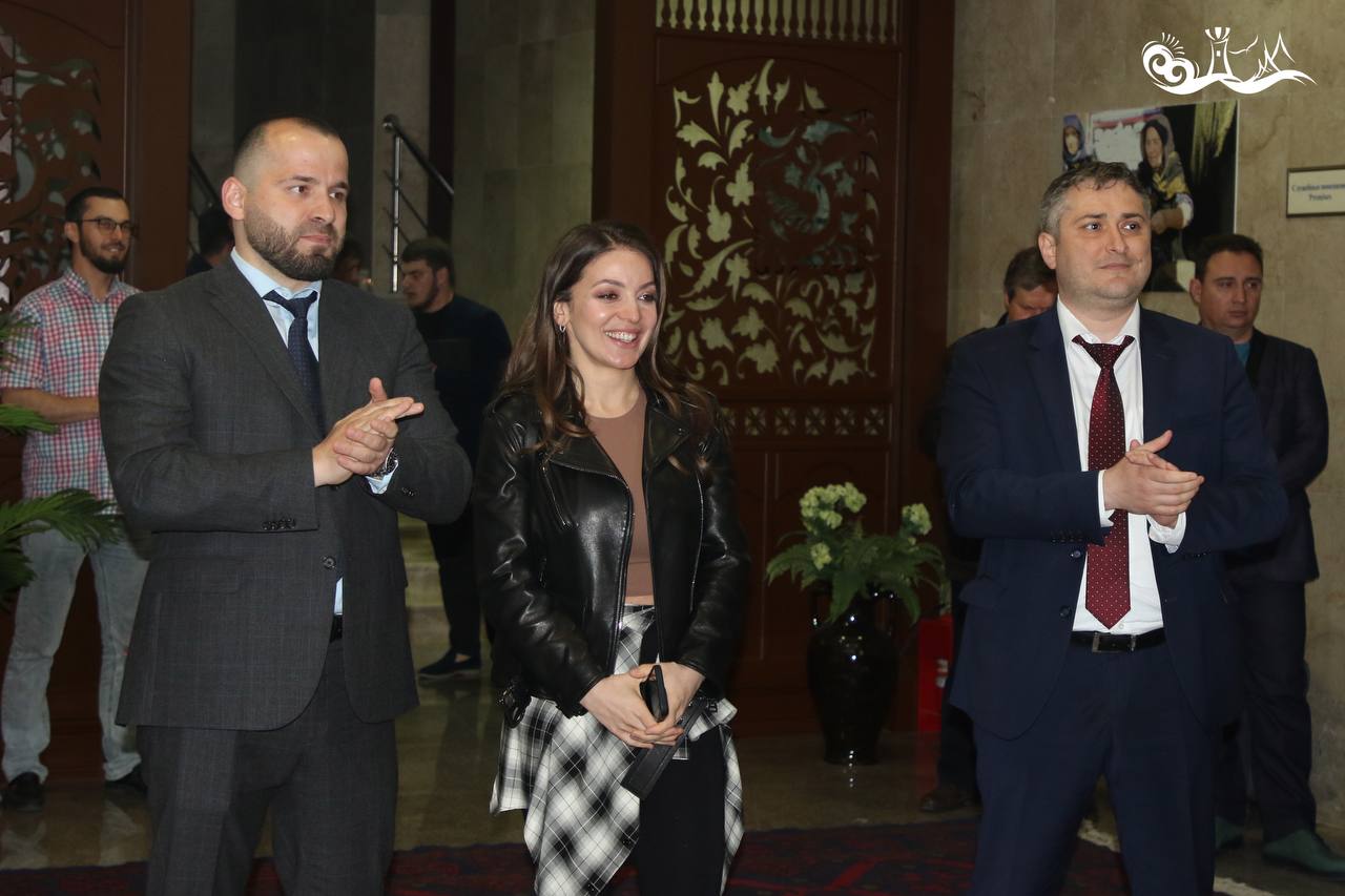 Глава Ростуризма Зарина Догузова с рабочим визитом прибыла Дагестан