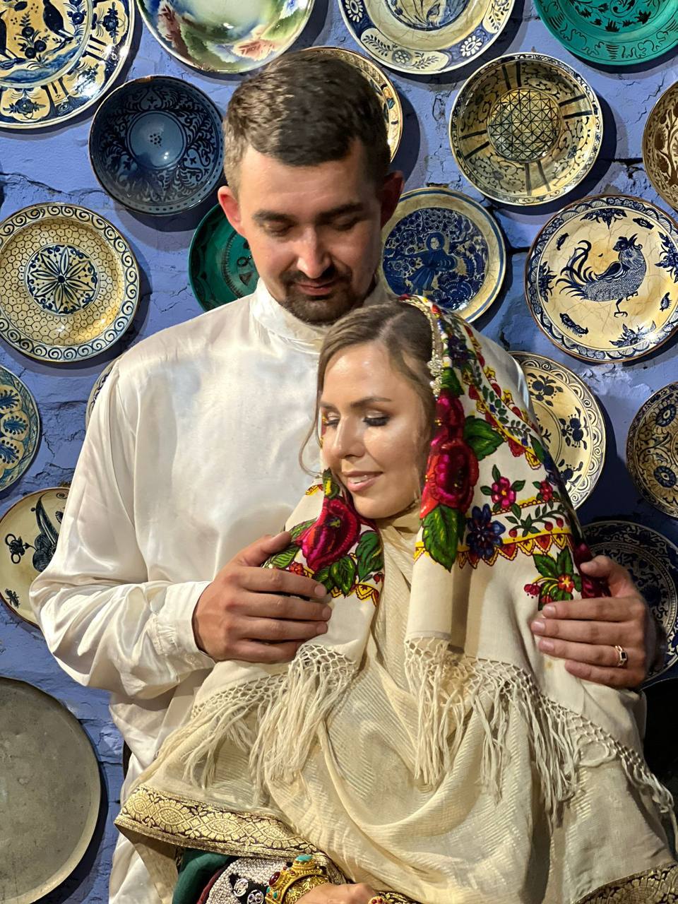 Туристы сыграли в Дагестане свадьбу в национальном стиле