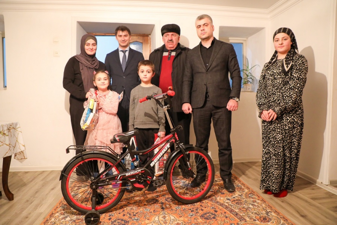 Абдулмуслим Абдулмуслимов исполнил новогодние мечты юных дагестанцев