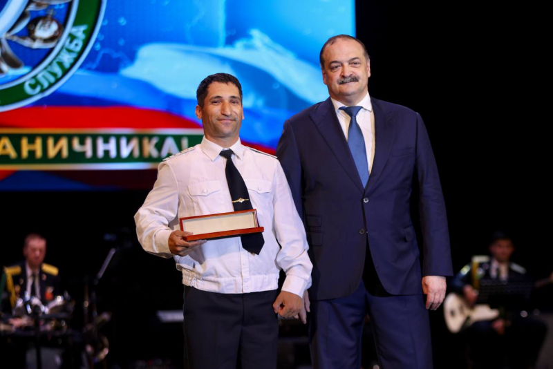 Сергей Меликов принял участие в праздновании 105-летия пограничной службы России