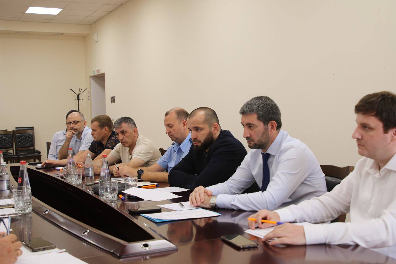 Вопросы развития туристско-рекреационной особой экономической зоны в Дербентском районе обсудили в Минтуризме РД