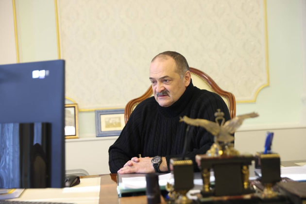 Сергей Меликов провёл совещание по актуальным вопрoсам