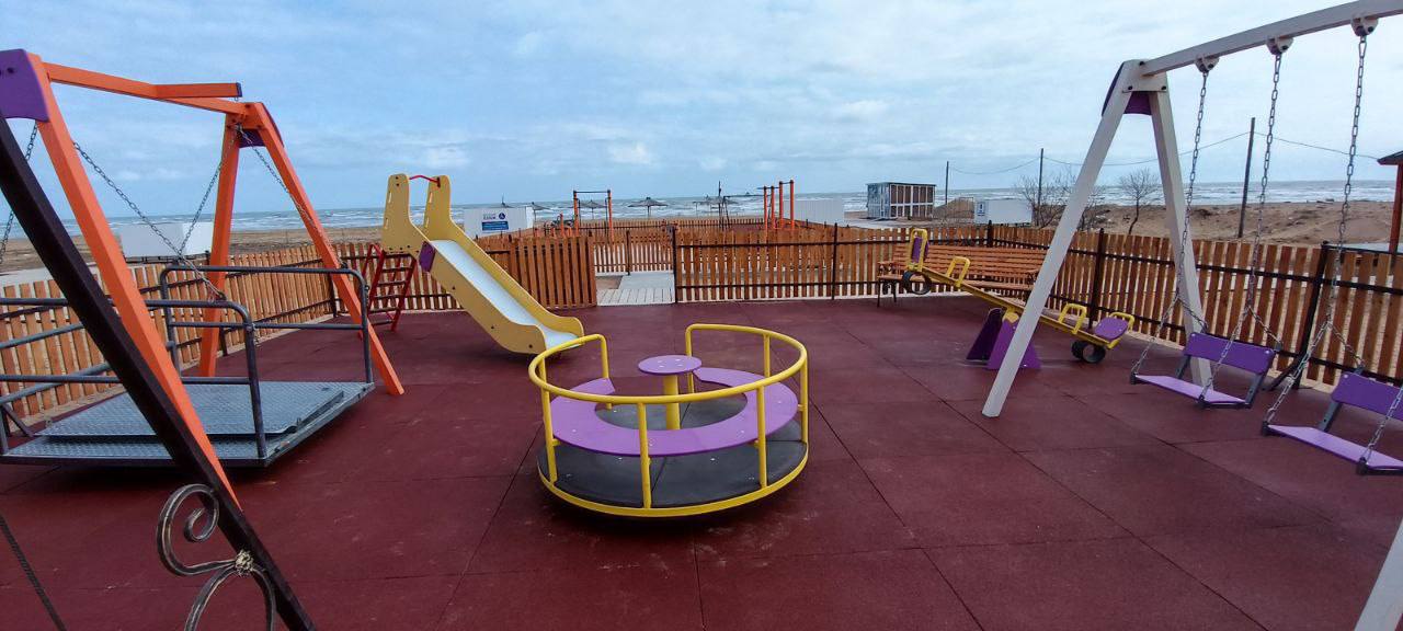 В Дагестане продолжается благоустройство пляжных территорий