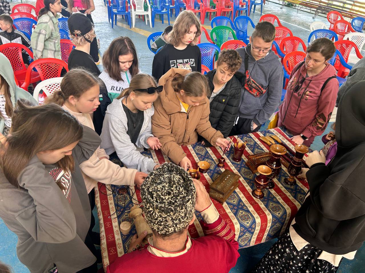 Для детей из Белгородской области провели мастер-классы по народным художественным промыслам